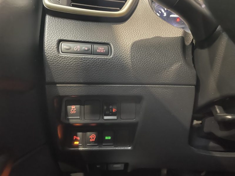 NISSAN QASHQAI 1.2 DIG-T 2WD N-CONNECTA X-TRONIC 