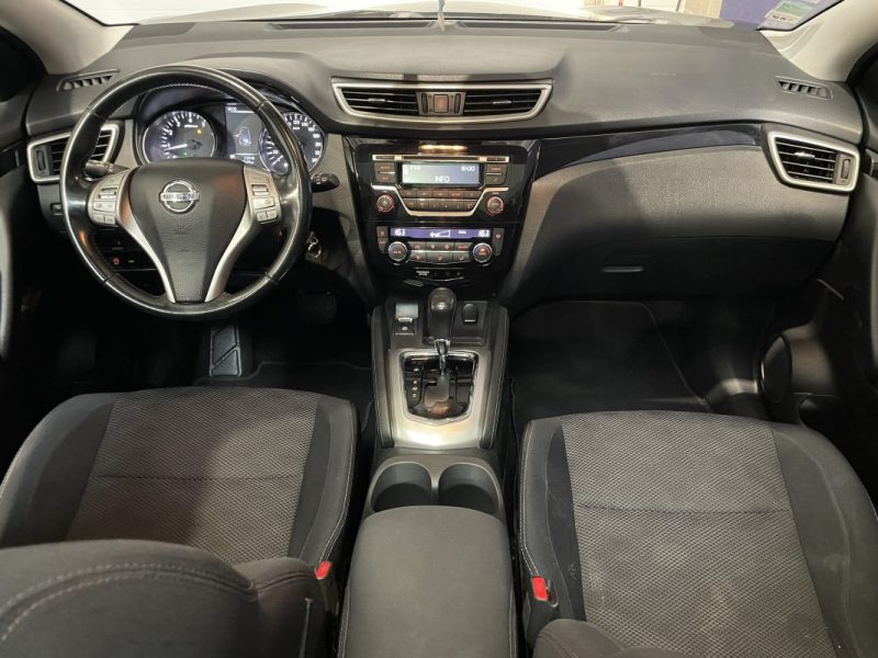 NISSAN QASHQAI 1.2 DIG-T 2WD N-CONNECTA X-TRONIC 