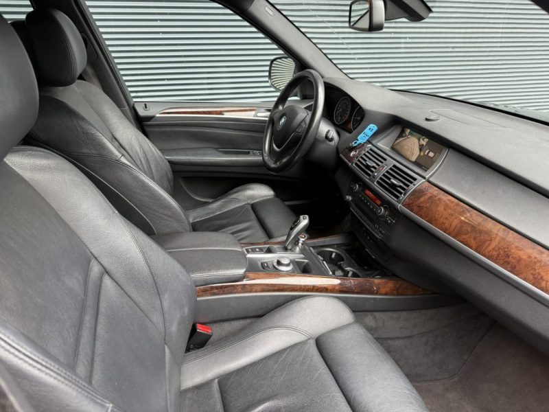 BMW X5 E70 3.0d 235ch Luxe A / PREMIÈRE MAIN / PROBLÊME DE BOITE / VENDU EN L'ETAT
