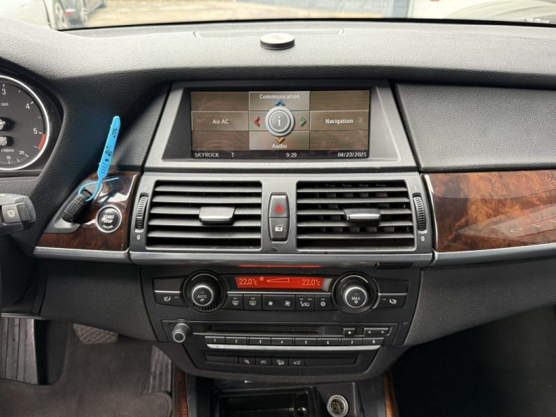 BMW X5 E70 3.0d 235ch Luxe A / PREMIÈRE MAIN / PROBLÊME DE BOITE / VENDU EN L'ETAT