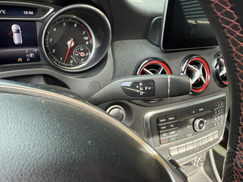 MERCEDES CLASSE CLA SHOOTING BRAKE 250 7-G DCT 4Matic Version Sport