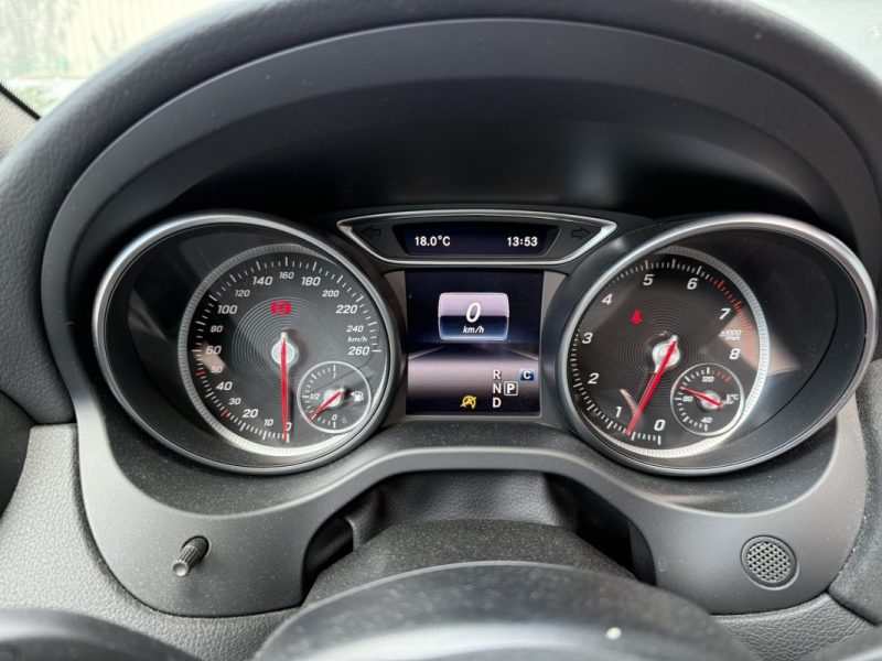 MERCEDES CLASSE CLA SHOOTING BRAKE 250 7-G DCT 4Matic Version Sport