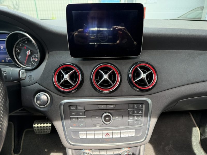 MERCEDES CLASSE CLA SHOOTING BRAKE 250 7-G DCT 4Matic Version Sport