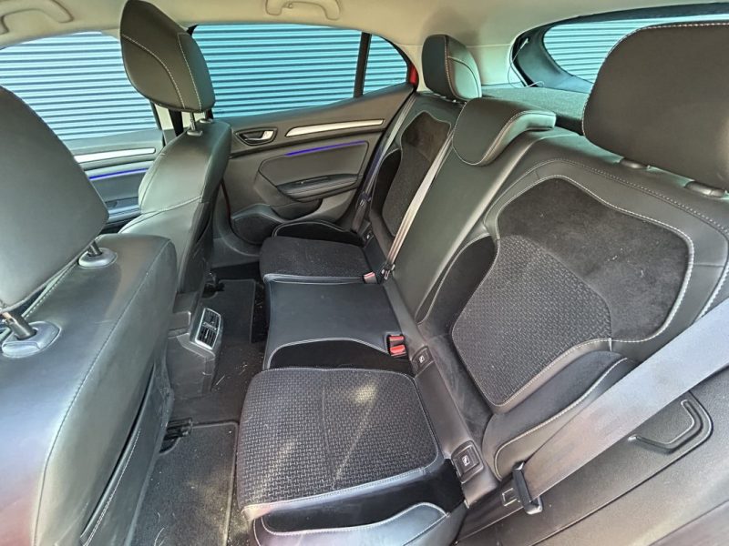 RENAULT MEGANE IV BERLINE TCe 130 Energy Intens