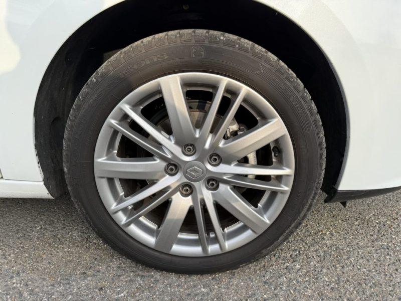 RENAULT MEGANEIII 1.5 DCI EDC 110cv gt line