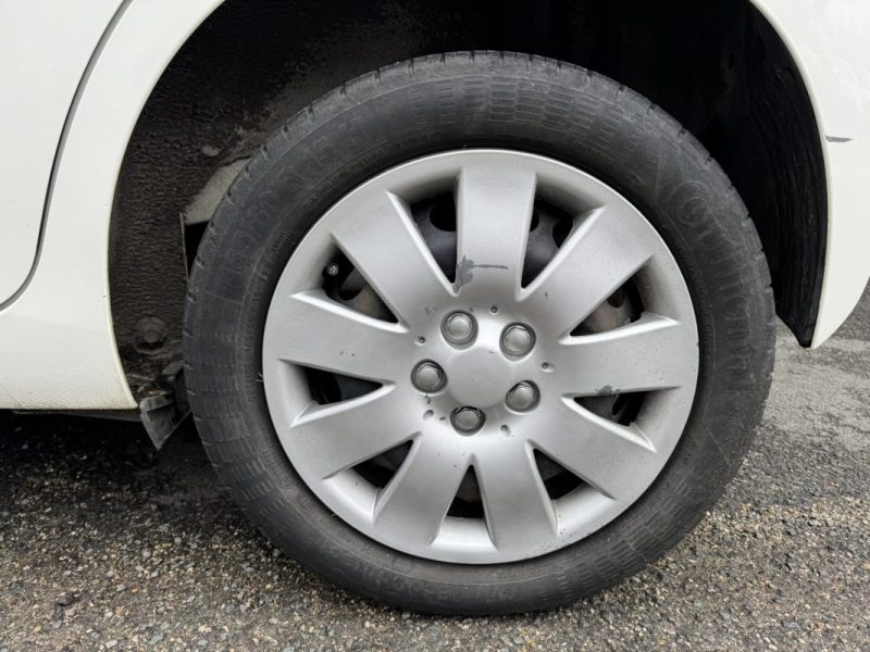 TOYOTA AYGO 1.0 VVT-i x-play