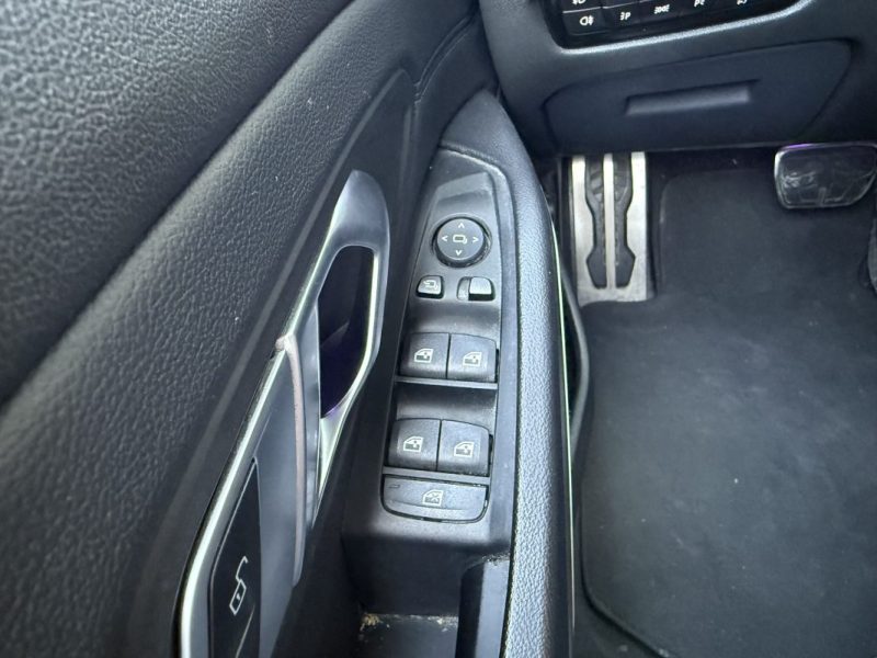 BMW SERIE 3 G20 320e 204 ch BVA8 M Sport PACK M