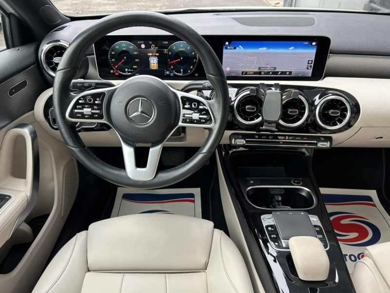 MERCEDES CLASSE A Hatchback 220 2.0 Ti 16V 7G-DCT 190 cv SENSATION