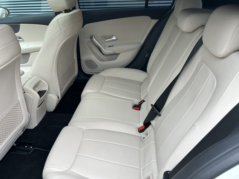 MERCEDES CLASSE A Hatchback 220 2.0 Ti 16V 7G-DCT 190 cv SENSATION