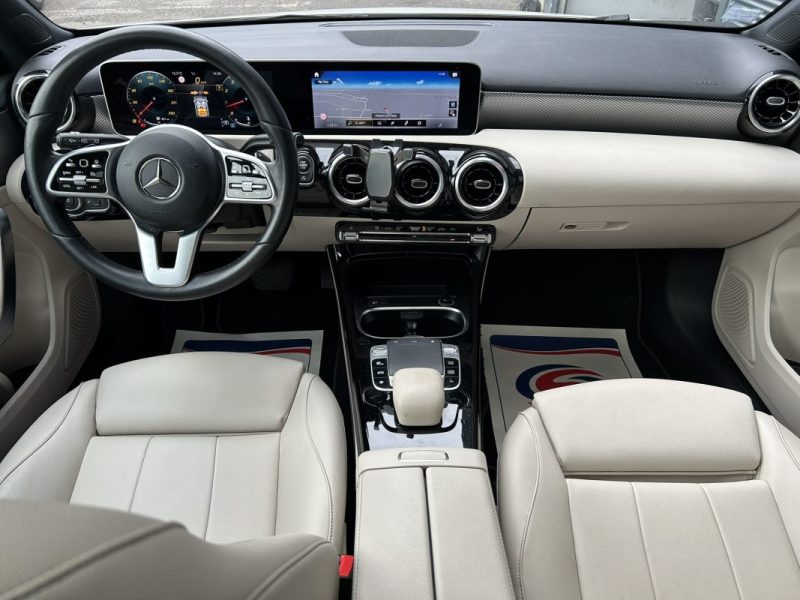 MERCEDES CLASSE A Hatchback 220 2.0 Ti 16V 7G-DCT 190 cv SENSATION