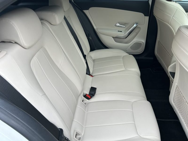 MERCEDES CLASSE A Hatchback 220 2.0 Ti 16V 7G-DCT 190 cv SENSATION