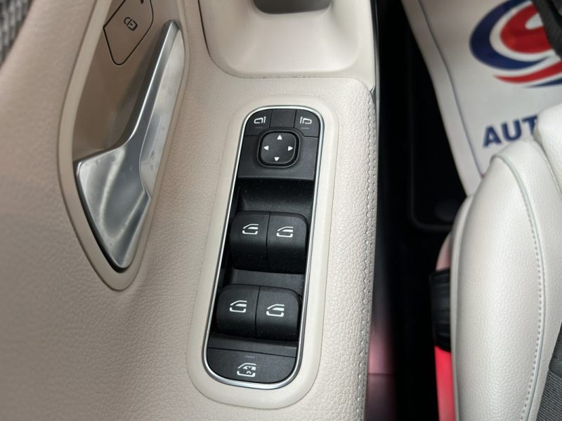 MERCEDES CLASSE A Hatchback 220 2.0 Ti 16V 7G-DCT 190 cv SENSATION