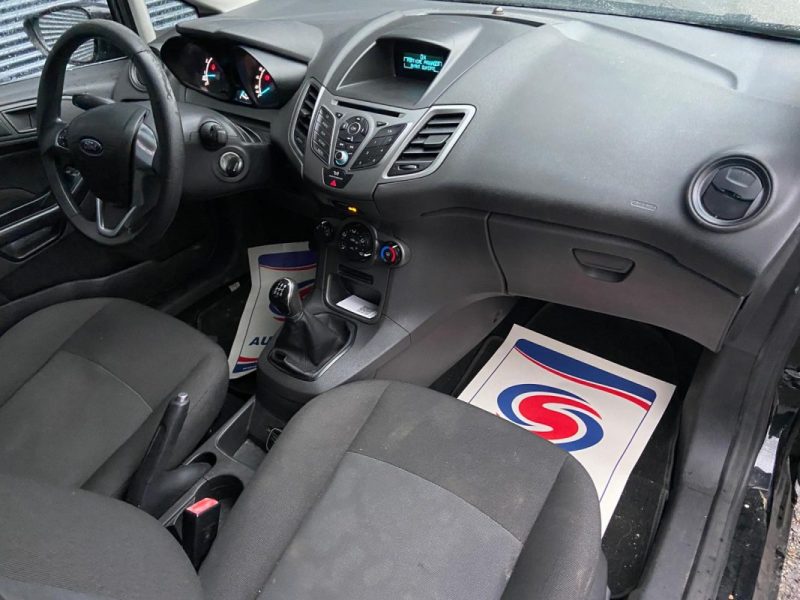 FORD FIESTA 1.1 70 ch BVM5 ESSENTIEL