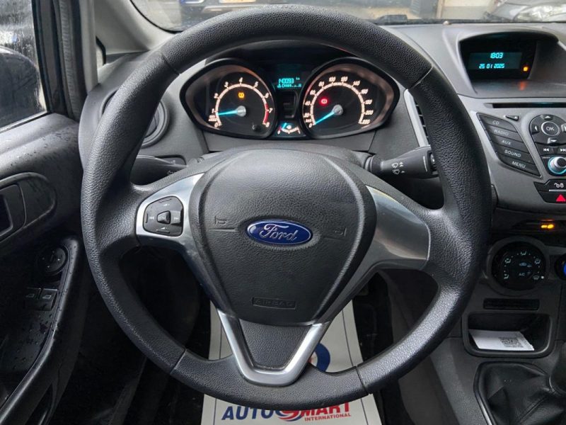 FORD FIESTA 1.1 70 ch BVM5 ESSENTIEL