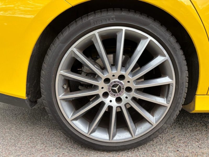 MERCEDES CLASSE CLA 200D 150cv 7G-DCT AMG LINE