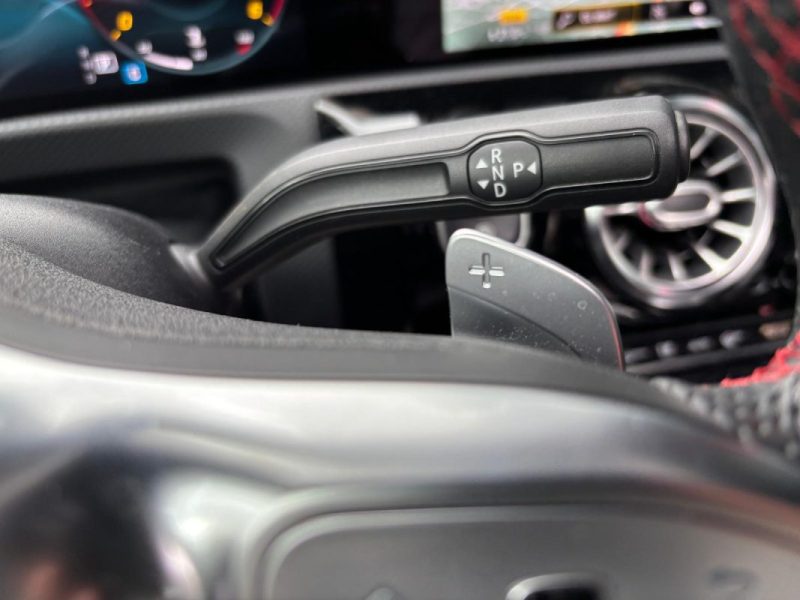 MERCEDES CLASSE CLA 200D 150cv 7G-DCT AMG LINE