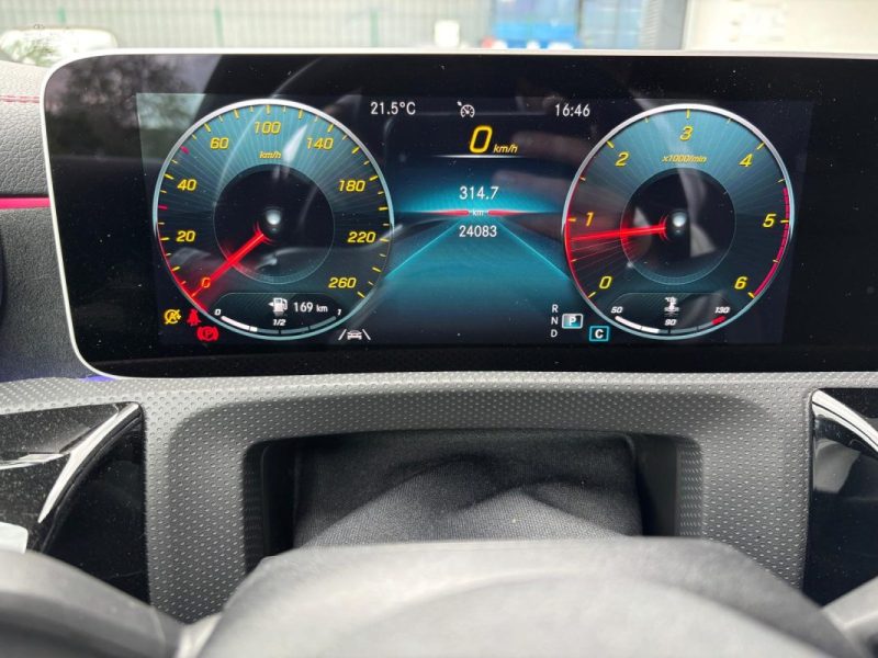 MERCEDES CLASSE CLA 200D 150cv 7G-DCT AMG LINE