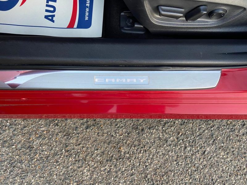 TOYOTA CAMRY 2.5 VVT-I 16V 218 Hybrid 177cv - Suivi d'entretien complet