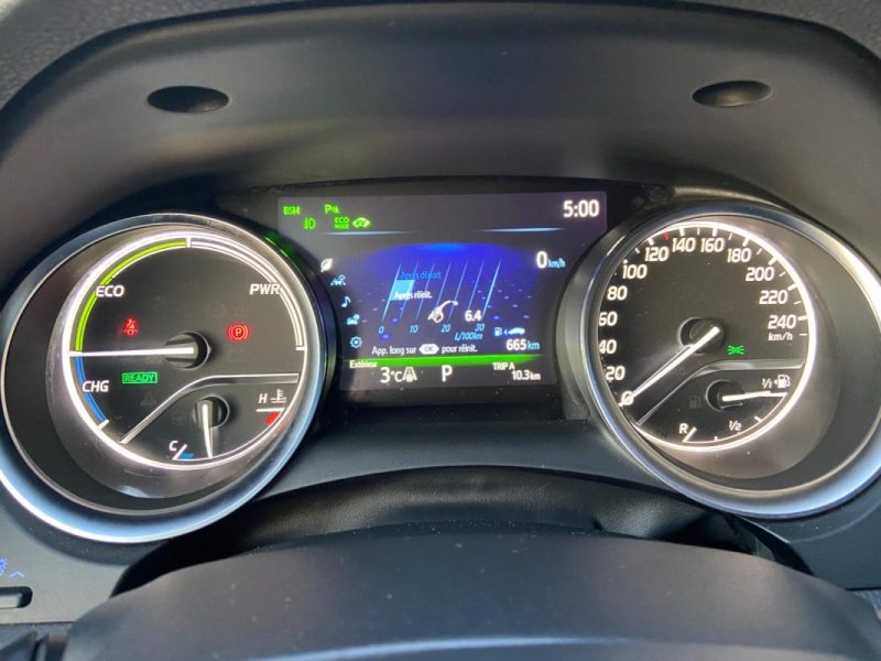 TOYOTA CAMRY 2.5 VVT-I 16V 218 Hybrid 177cv - Suivi d'entretien complet