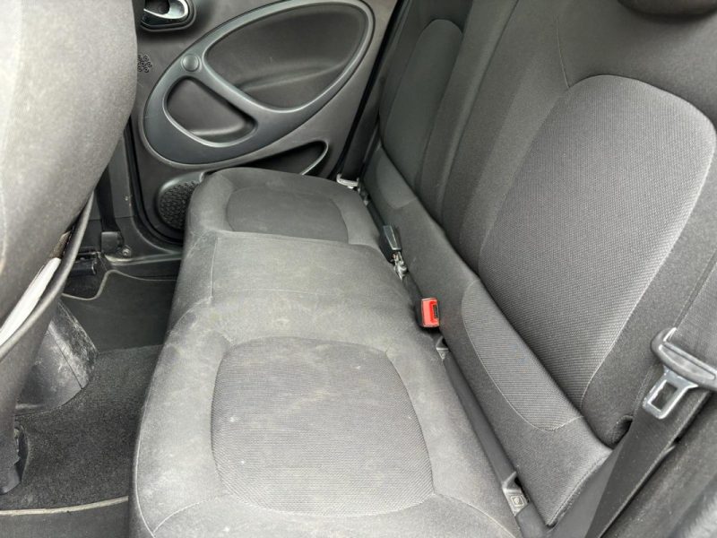 SMART FORFOUR 0.9 TCE 90 PASSION BVA6 - Suivi d'entretien complet