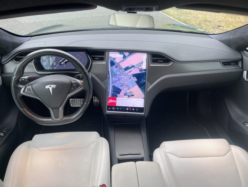 TESLA MODEL S 2019