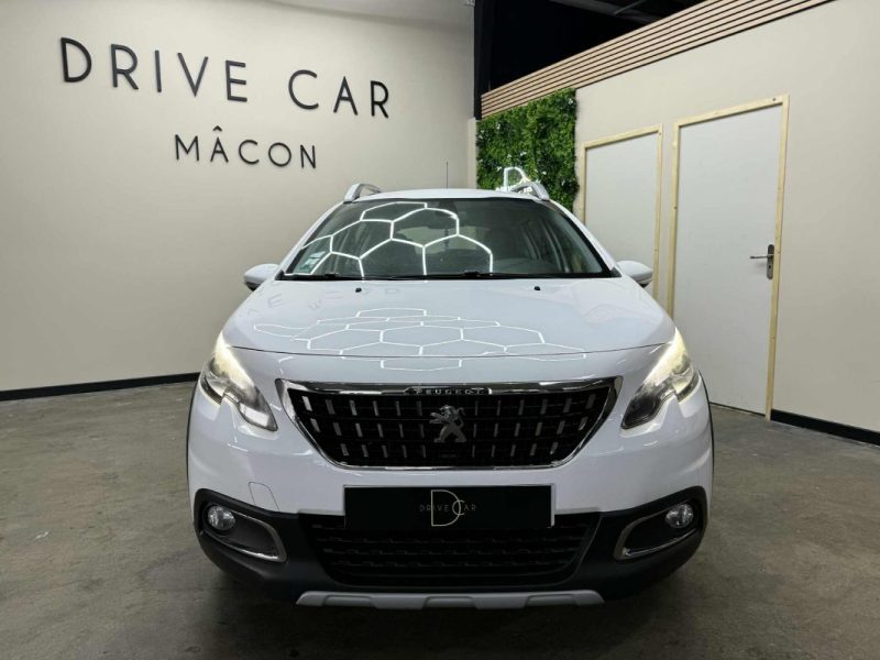 PEUGEOT 2008 2017