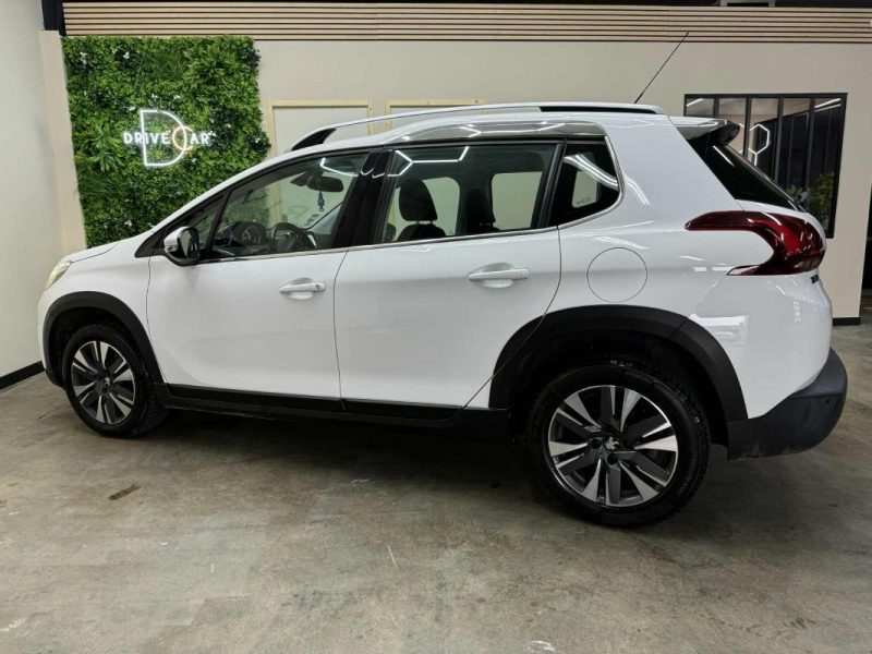 PEUGEOT 2008 2017