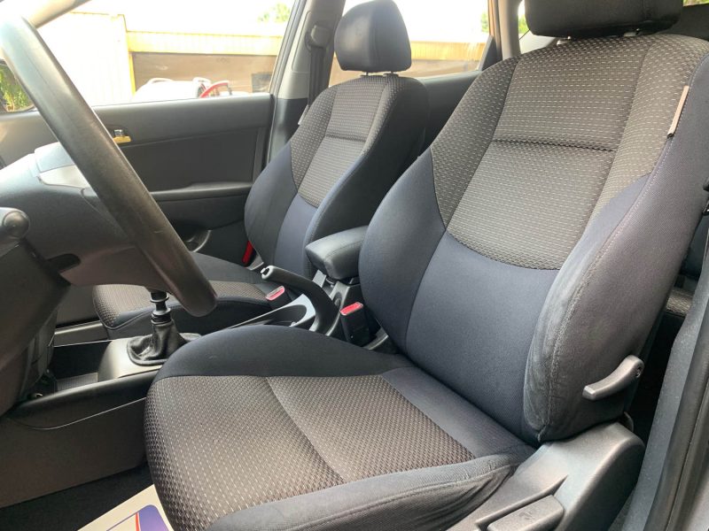 HYUNDAI I 30 2008 1.6 CRDI