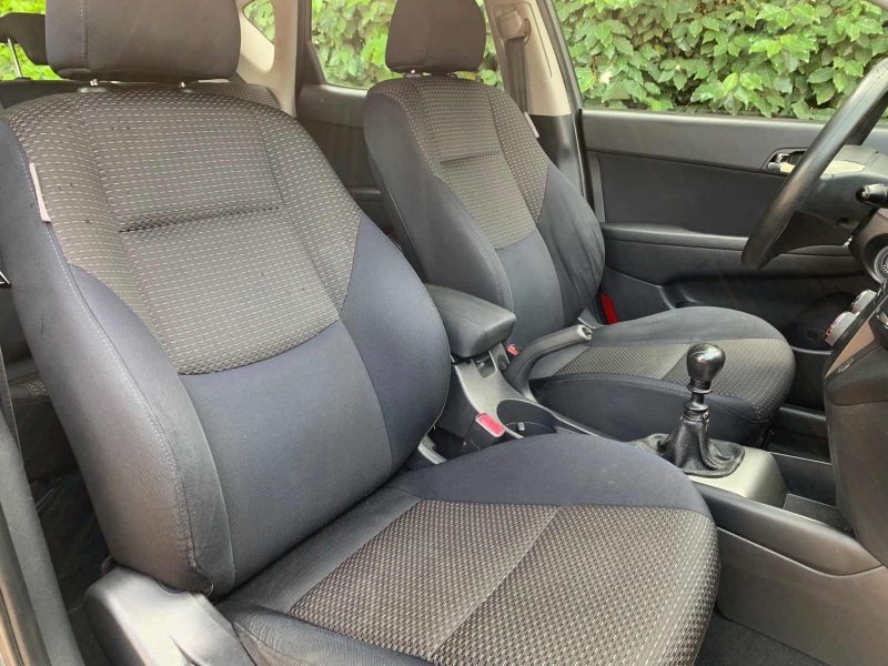 HYUNDAI I 30 2008 1.6 CRDI