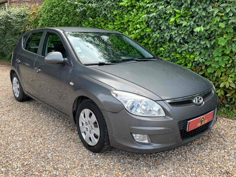 HYUNDAI I 30 2008 1.6 CRDI