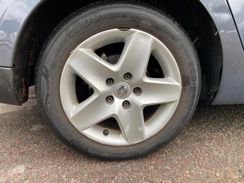 RENAULT MEGANE III 1.5 DCI 95cv 