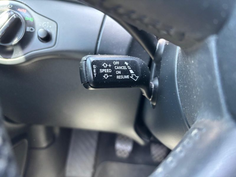 AUDI A4 2.0 TDI 143cv AMBITION LUXE - Suivi d'entretien complet 