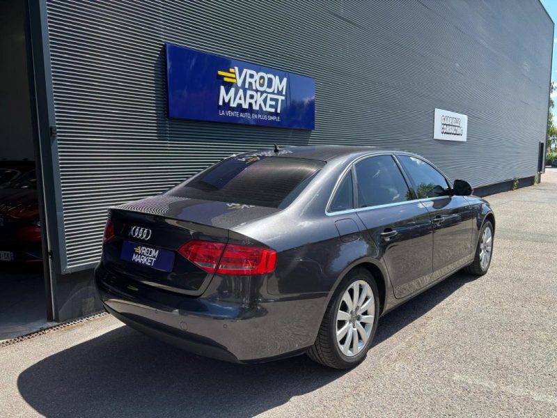 AUDI A4 2.0 TDI 143cv AMBITION LUXE - Suivi d'entretien complet 