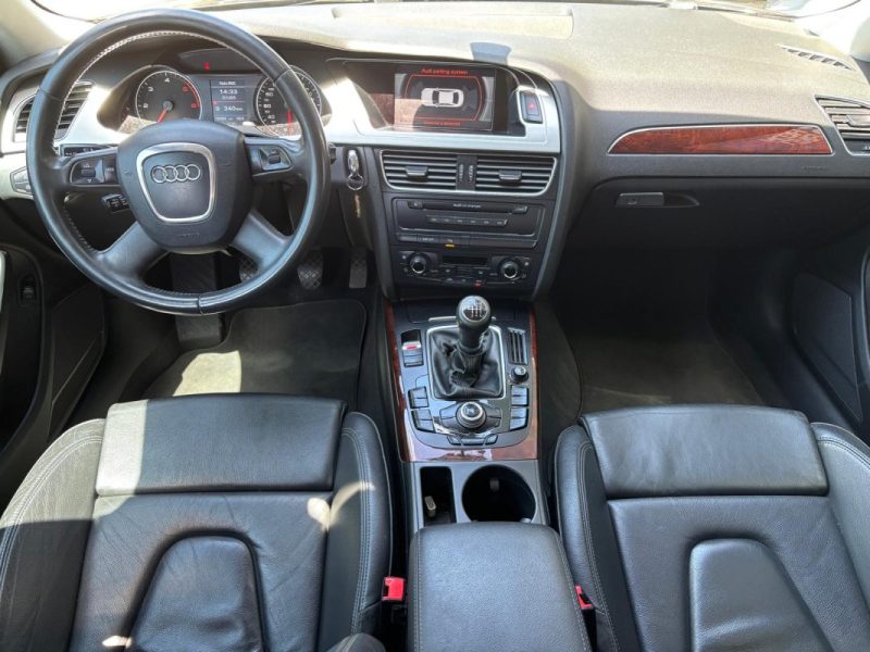 AUDI A4 2.0 TDI 143cv AMBITION LUXE - Suivi d'entretien complet 