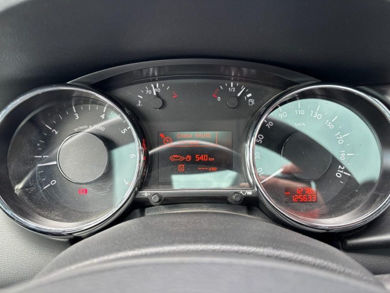 PEUGEOT 3008 1.6 THP 156cv FELINE - Suivi d'entretien complet Peugeot