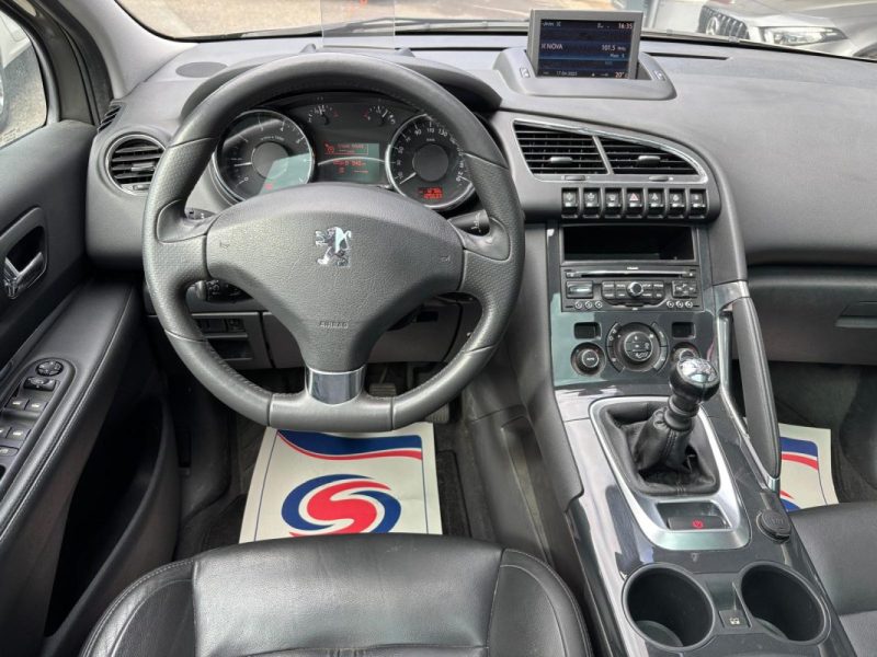 PEUGEOT 3008 1.6 THP 156cv FELINE - Suivi d'entretien complet Peugeot