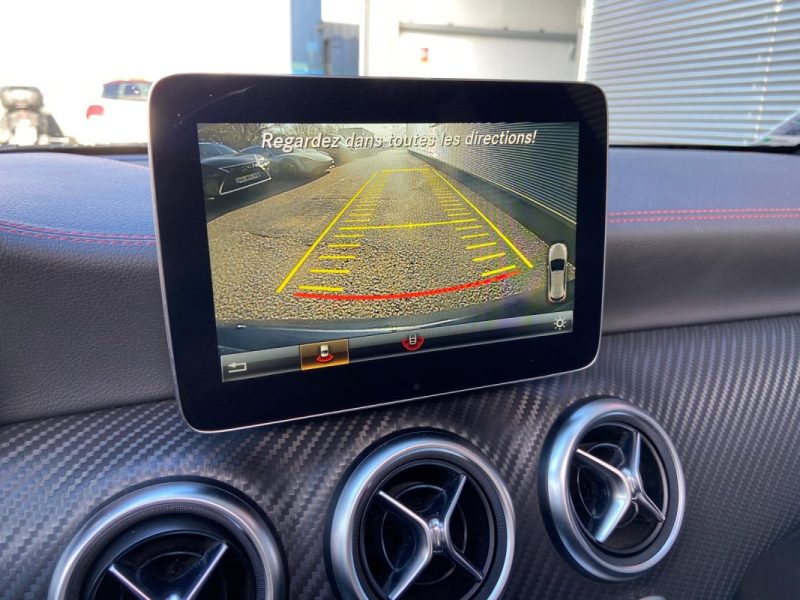 MERCEDES CLASSE A 220D 177cv AMG LINE - Toit ouvrant