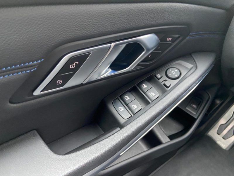 BMW SERIE 3 TOURING G21 330D XDRIVE 286cv BVA8 M-SPORT - Suivi complet BMW