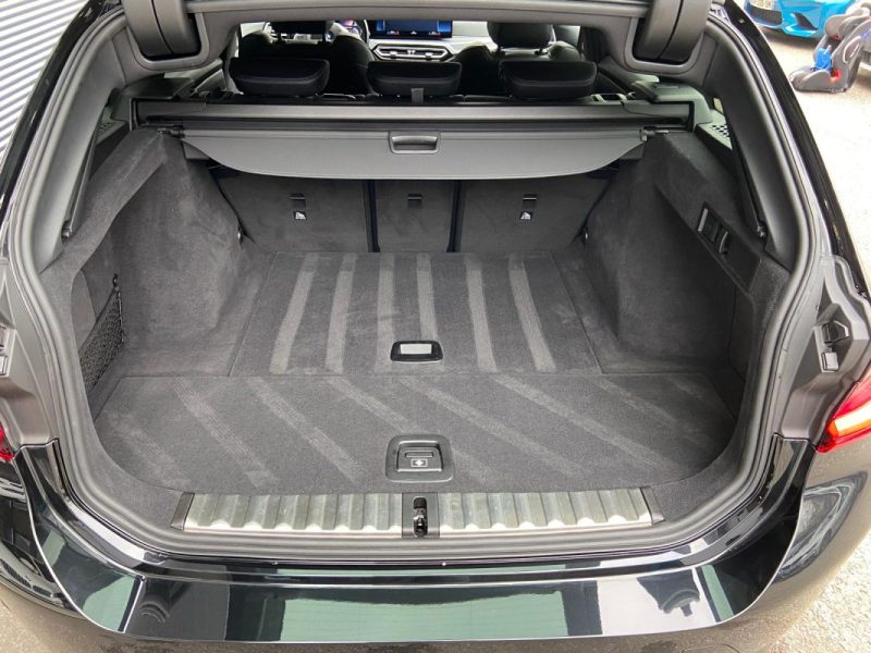 BMW SERIE 3 TOURING G21 330D XDRIVE 286cv BVA8 M-SPORT - Suivi complet BMW