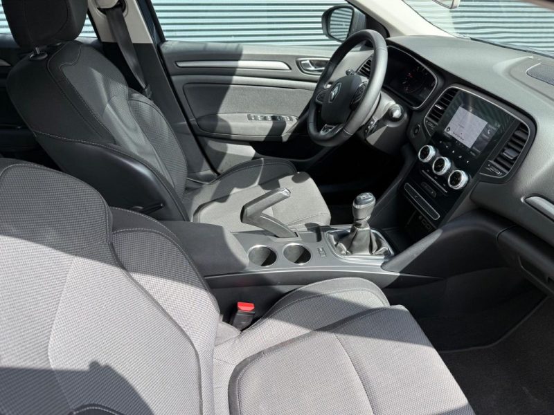 RENAULT MEGANE IV 1.5 BLUEDCI 115CV EVOLUTION