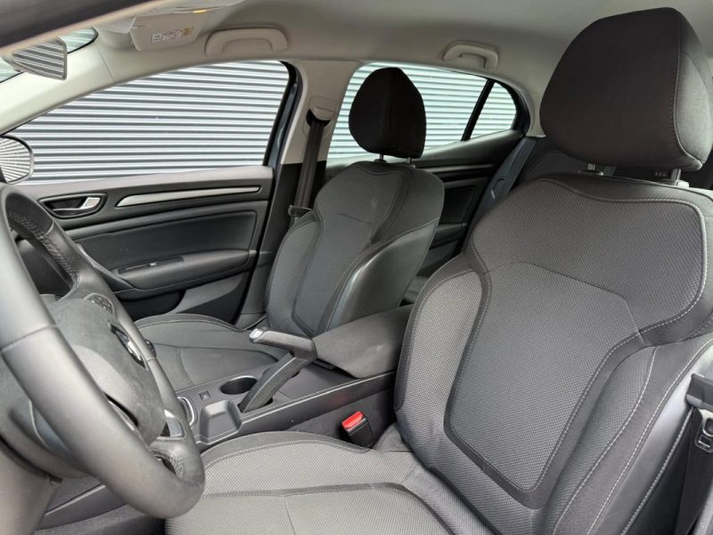 RENAULT MEGANE IV 1.5 BLUEDCI 115CV EVOLUTION