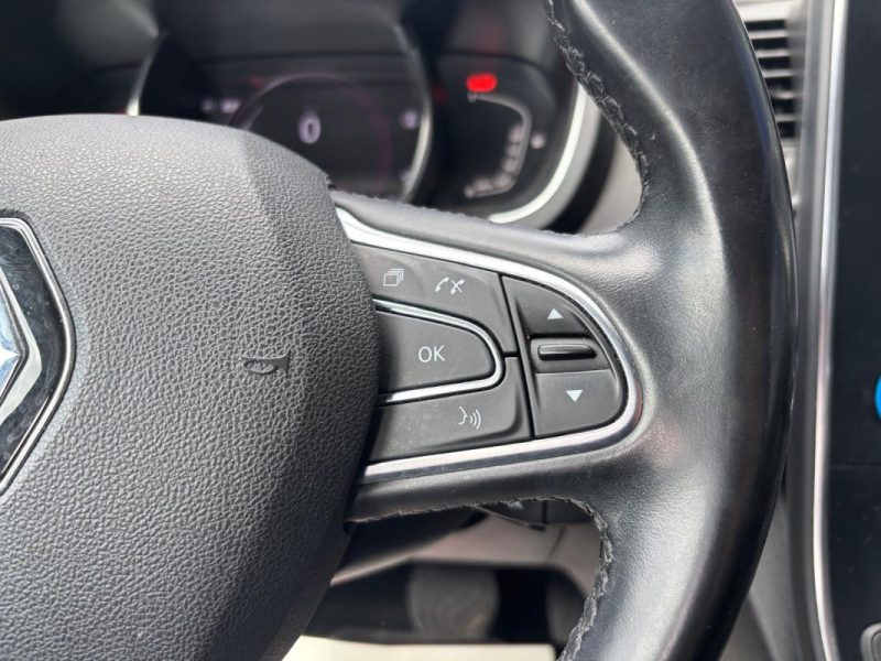 RENAULT SCENIC  1.7 DCI 120 EDC6 INTENS - Suivi d'entretien complet Renault
