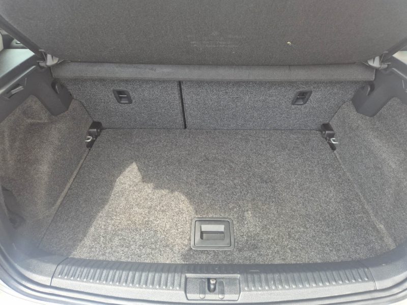 VOLKSWAGEN POLO 2013