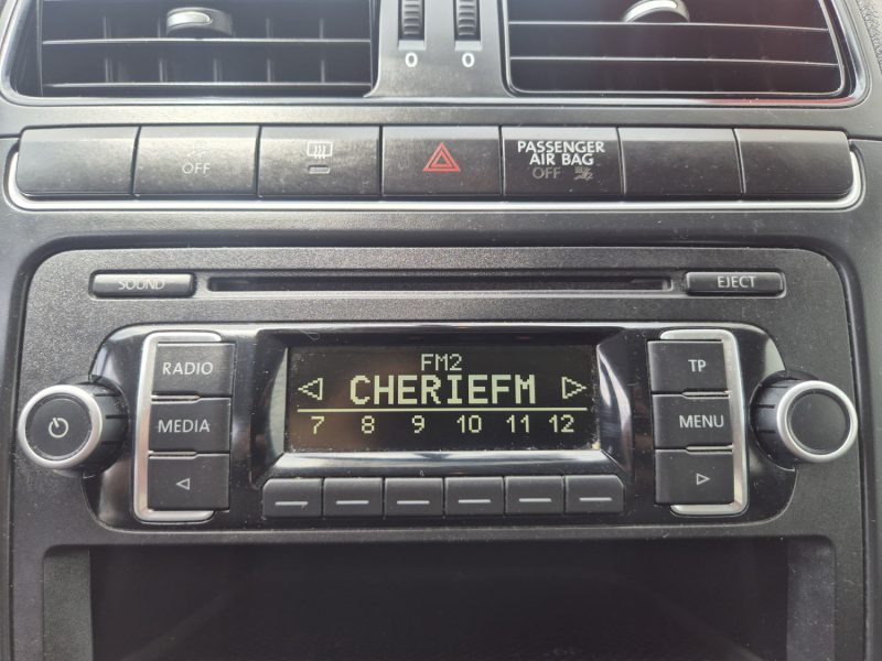 VOLKSWAGEN POLO 2013