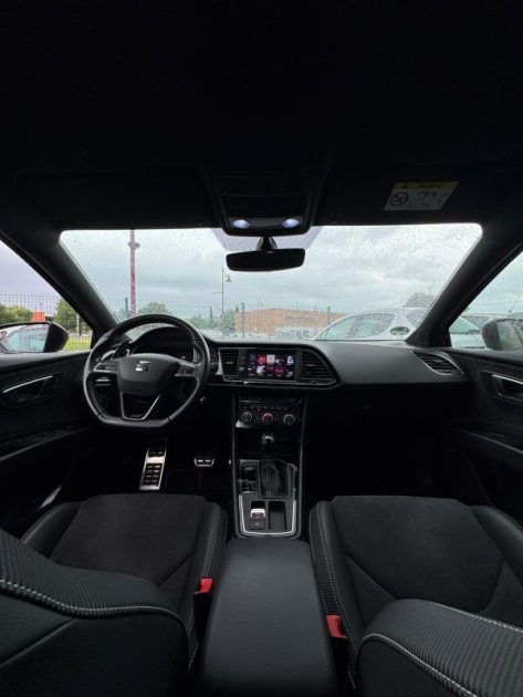 Seat Leon Cupra 2.0 TSI 300CV DSG6 / Apple CarPlay / Carnet Seat