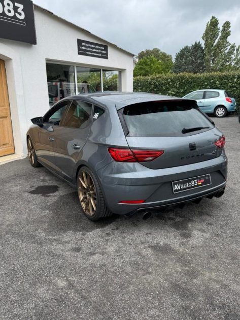 Seat Leon Cupra 2.0 TSI 300CV DSG6 / Apple CarPlay / Carnet Seat