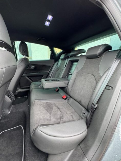 Seat Leon Cupra 2.0 TSI 300CV DSG6 / Apple CarPlay / Carnet Seat