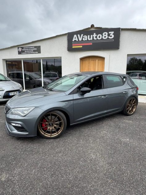 Seat Leon Cupra 2.0 TSI 300CV DSG6 / Apple CarPlay / Carnet Seat