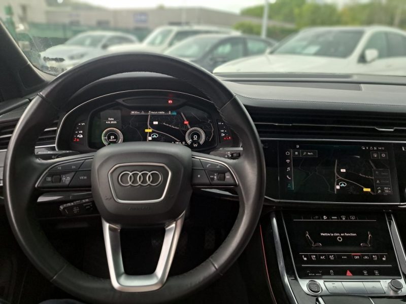 AUDI Q7 55 TFSI E 2021