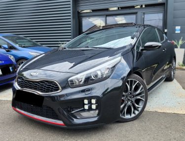 KIA CEED II 1.6 T-GDI 204 GT BVM6*PANO*CAMERA*GPS CUIR